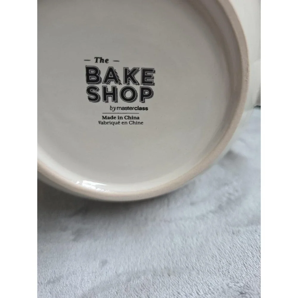 The Bake Shop Christmas Large Mixing Bowl 12